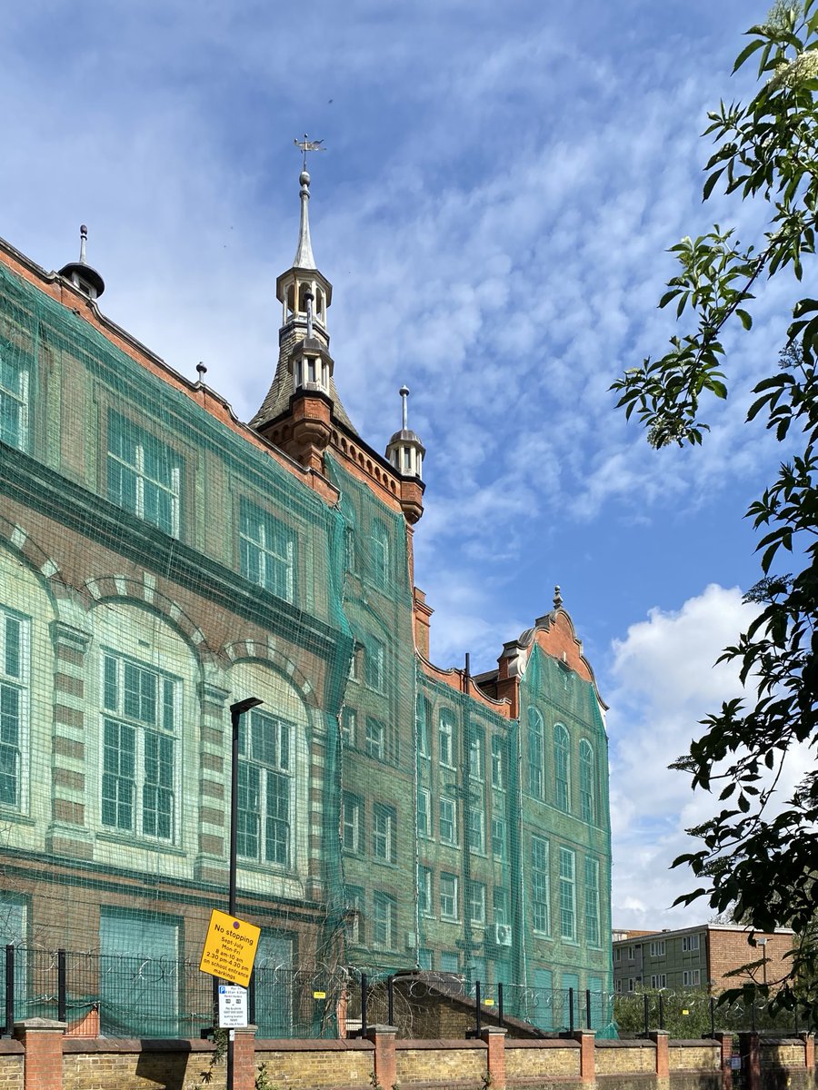 thevicsoc's tweet photo. All these pictures are by our Conservation Adviser Connor McNeill. The building is Grade II designed by
T J Bailey, 1898
@Roadsw9
#TopTen24 #lambeth #southlondon #london #southeast #listedbuilding #heritage #architecture https://t.co/gQ9rH9mQma