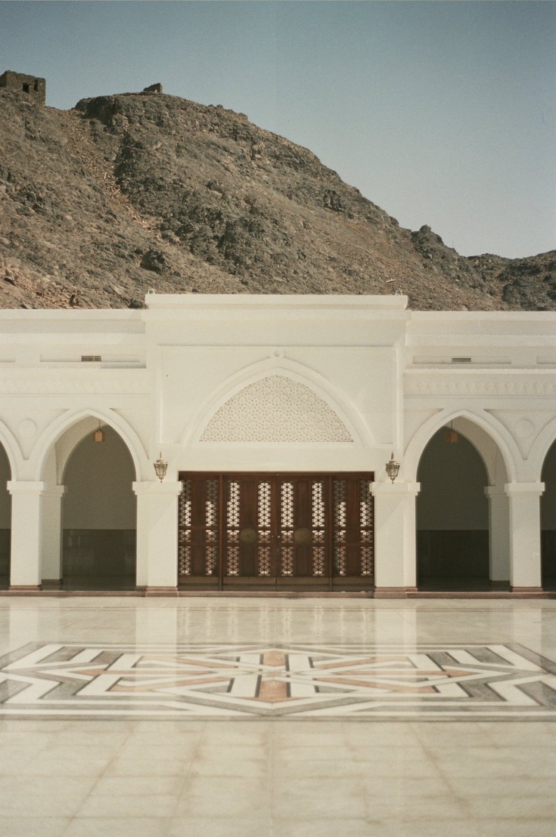 my second drop on <a href="/drip_haus/">DRiP 💧</a> is now live :))

Al-Fateh Mosque in Saudi Arabia on film 🕌