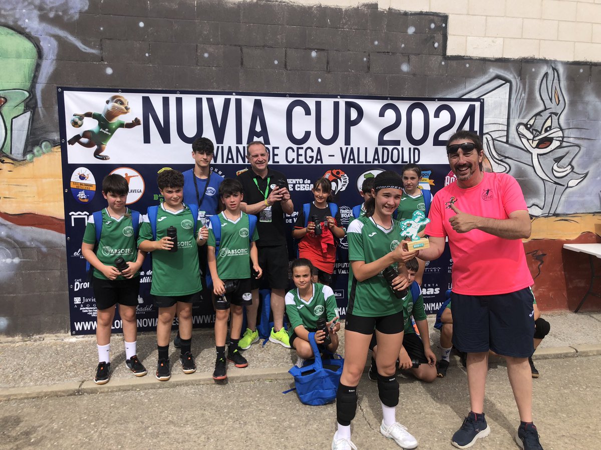 Un gran día con los amigos de <a href="/CBVdC/">Balonmano Viana</a> en su Nuvia Cup 2024.
Gracias…
