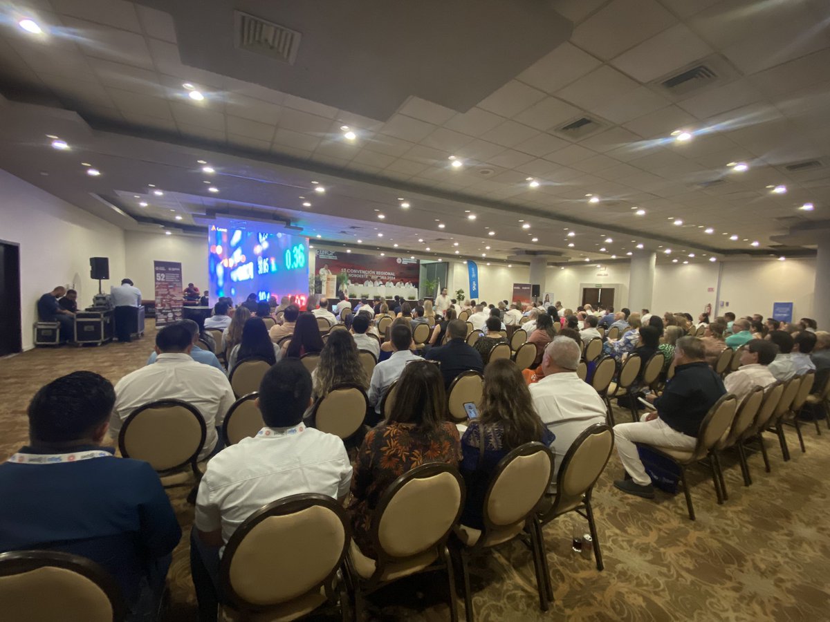 buengobiernoson's tweet photo. Presente el Contralor General @elmemonoriega en la inauguración de la 52ª Convención Regional de Contadores Públicos del Noroeste “Sonora 2024”, en San Carlos, Guaymas.

La #TierraDeOportunidades avanza junto a la capacitación de las y los profesionales. https://t.co/5f6irZS4BA