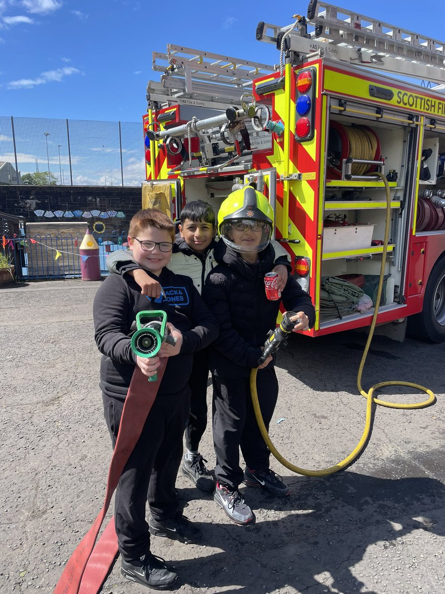 MrsChalmers tweet media