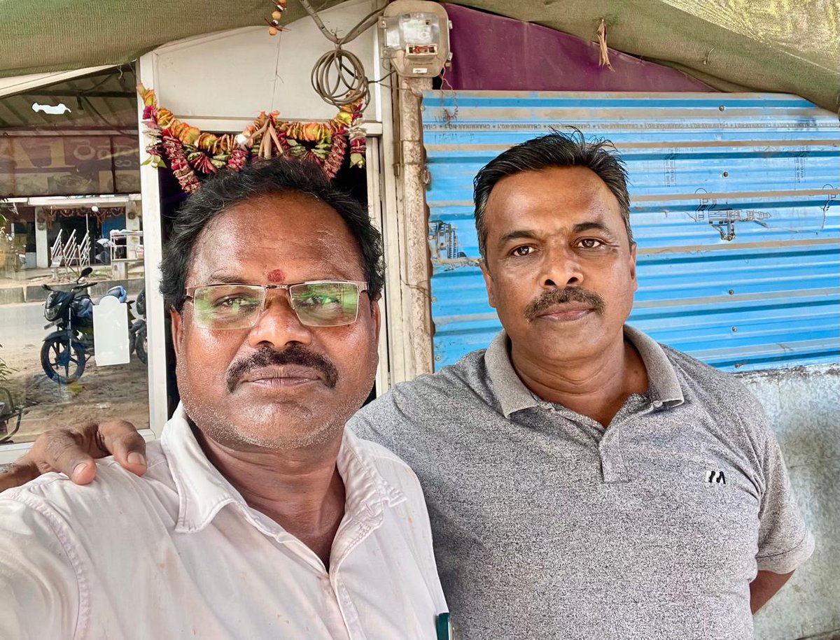 khwajamoinddin's tweet image. మిత్రులు అందరము కలిసి సరదాగా గడపడం జరిగింది. #Husnabad 
#క్లాస్మేట్స్   #classmates 🤝