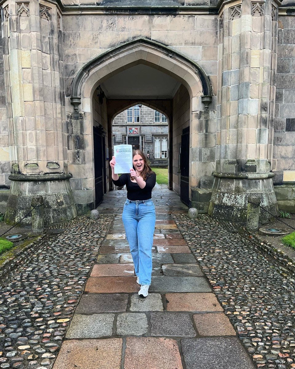 kiley west tweet media