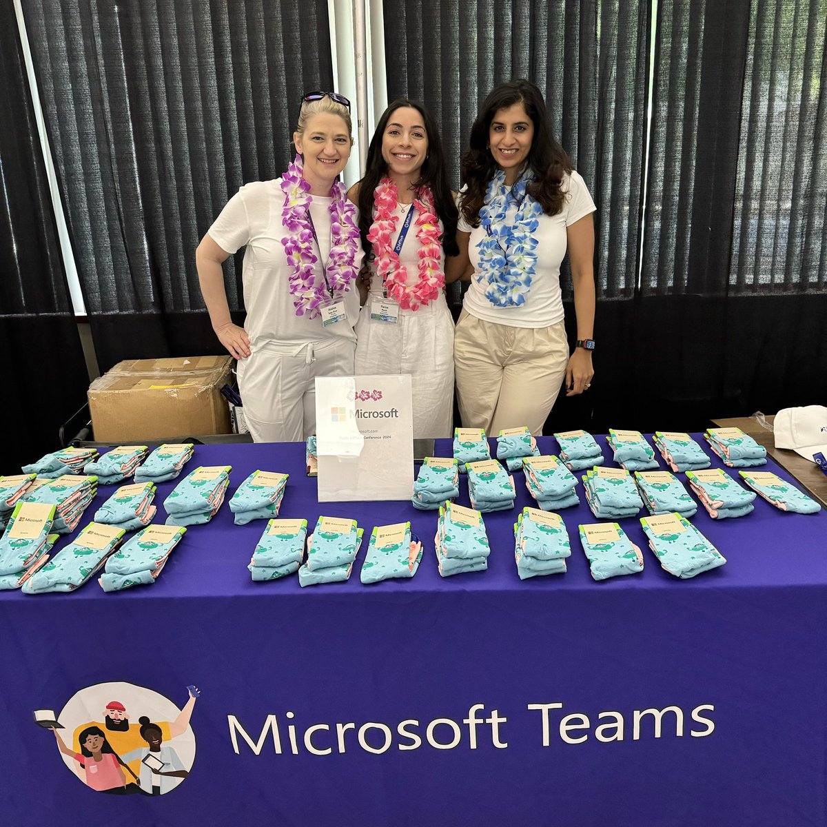 Andrea Tseng-Rioux (@missrioux) on Twitter photo We are ready to SET SAIL with <a href="/FresnoEdTech/">Fresno EdTech</a> and <a href="/mtholfsen/">Mike Tholfsen</a> is HERE with us! #MicrosoftEDU #learnallthethings We are ready to SET SAIL with <a href="/FresnoEdTech/">Fresno EdTech</a> and <a href="/mtholfsen/">Mike Tholfsen</a> is HERE with us! #MicrosoftEDU #learnallthethings