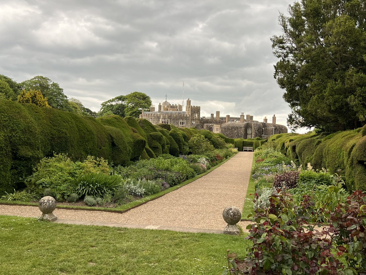The most lovely day with family in Walmer, and our first solo outing with our gorgeous Grandson 🩵
Adventure golf and a picnic in the gorgeous grounds of @EHWalmerCastle 
#FamilyTime #FirstTimeGrandparents 🩵