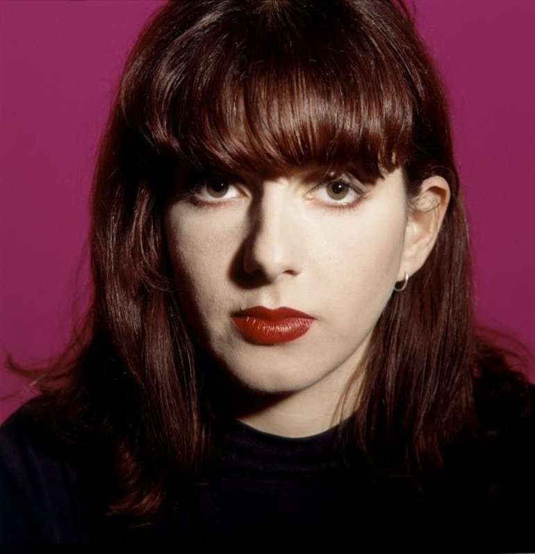MAGNETMagazine's tweet photo. Happy birthday #EmmaAnderson (#Lush, #SingSing, @evjanderson). Have a superblast! Read our review of @lushbandtweets’ essential final album: https://t.co/yeU2cMJpAl https://t.co/FYTg1kKwRb