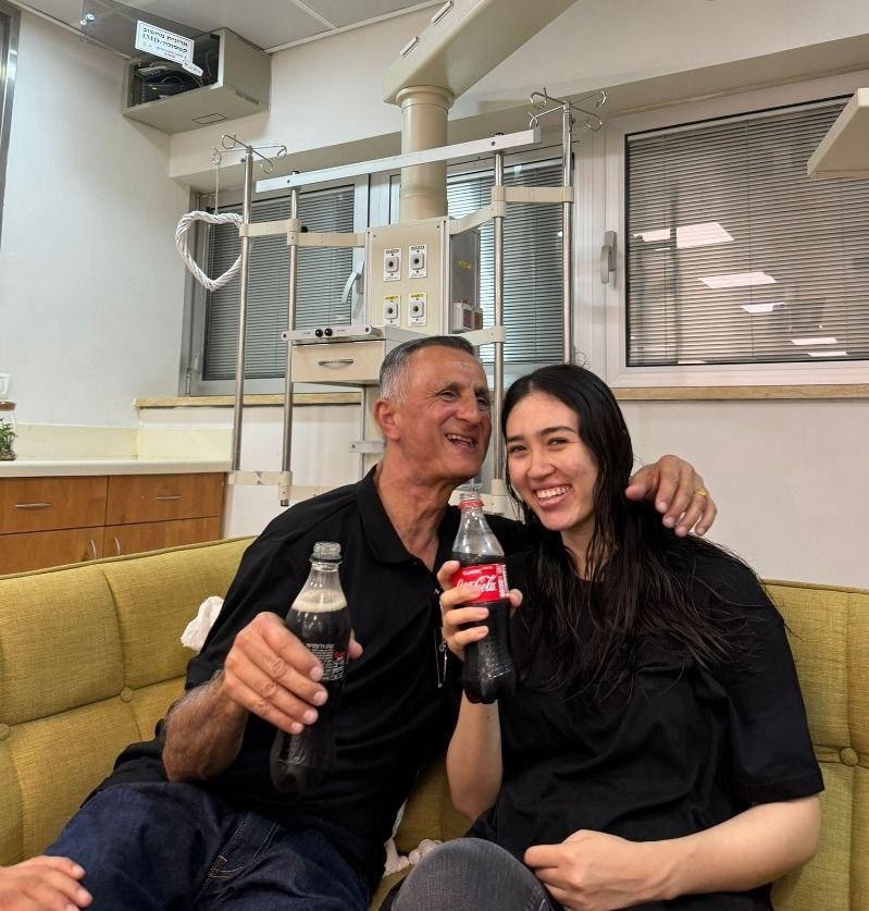 TheMossadIL's tweet photo. Noa and her father. And one big advertisement for @CocaCola!

#ShareACoke https://t.co/Xy1BwiLql4