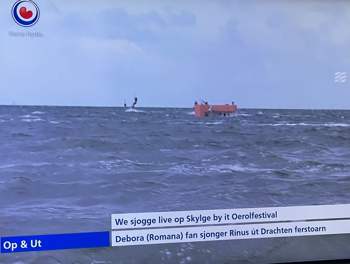 doeke fokkema (@doekefokkemacda) on Twitter photo It prachtige festival #Oerol op #Skylge is wer úteinset! In spektakulair interview yn see: <a href="/OmropFryslan/">Omrop Fryslân</a> mei #BartEysinkSmeets oer de bysûndere foarstelling #dekeukenenhetij #Terschelling It prachtige festival #Oerol op #Skylge is wer úteinset! In spektakulair interview yn see: <a href="/OmropFryslan/">Omrop Fryslân</a> mei #BartEysinkSmeets oer de bysûndere foarstelling #dekeukenenhetij #Terschelling