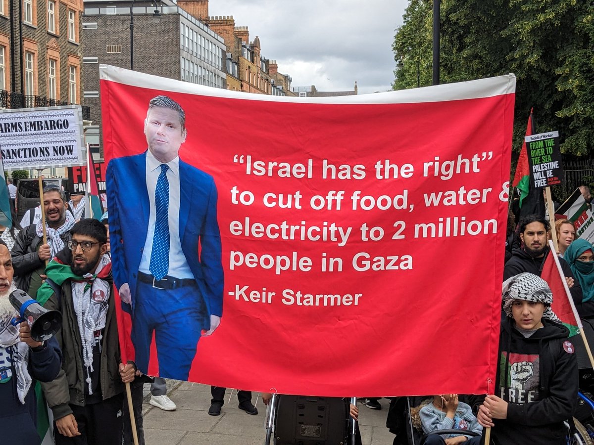 SaulStaniforth's tweet photo. London #StopArmingIsrael https://t.co/5hy7v3cFSn