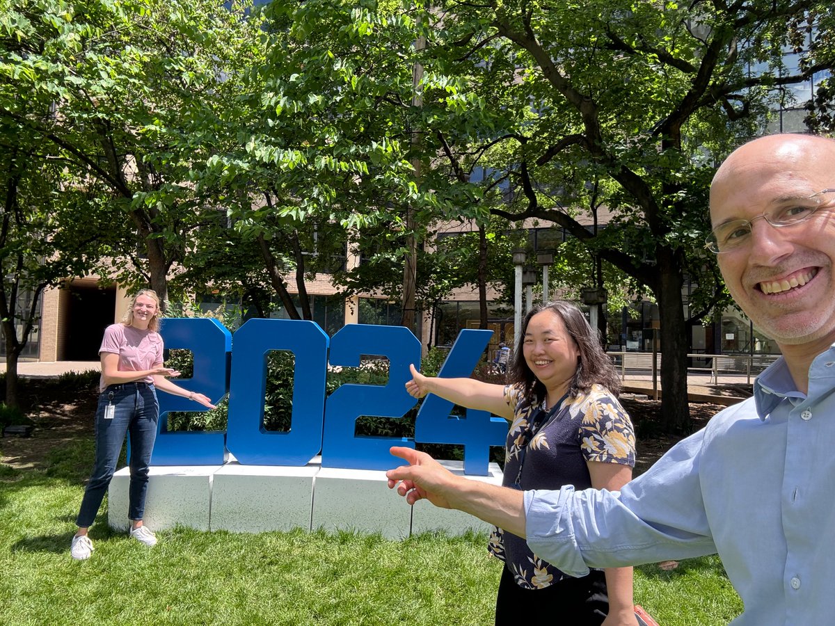 ravrampj's tweet photo. Congratulations to @_hcsmith on her first PhD publication and recent graduation! Great job Hannah 👏 👍@GW_IBS @GWSMHS Sex-dependent effects of angiotensin type 2 receptor expressing medial... https://t.co/bcXAQmAnEC https://t.co/ioaQmPQWLT