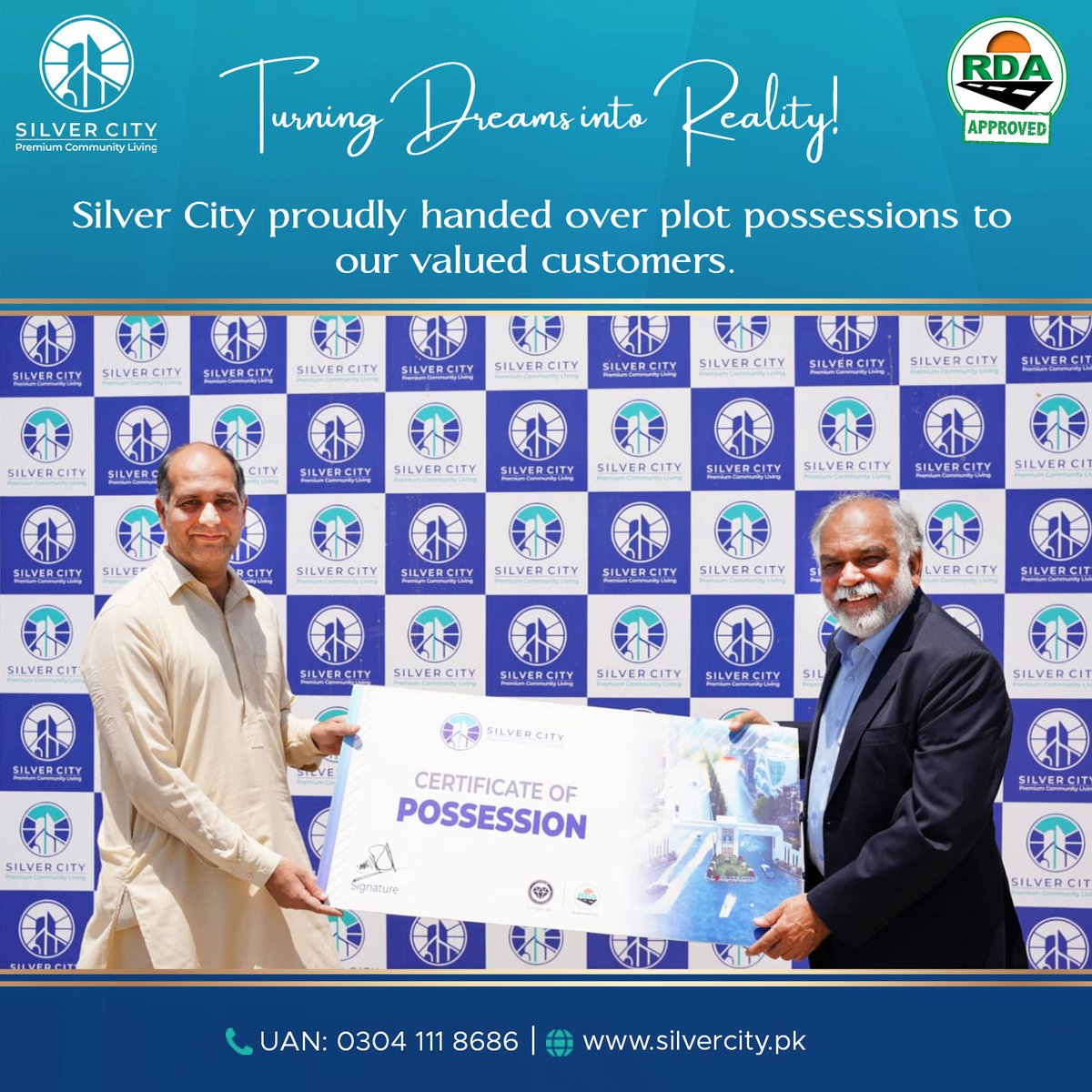 SilverCityOffc's tweet photo. Turning Dreams into Reality!
Silver City is proud to have handed over plot possessions to our valued customers.
📞 UAN: 0304 111 86 86
🌐 https://t.co/FtwR9U3WlT
#SilverCity #HomeOwnership #DreamsComeTrue #ValuedCustomers #NewBeginnings #PropertyPossession https://t.co/NS0eccWjI0