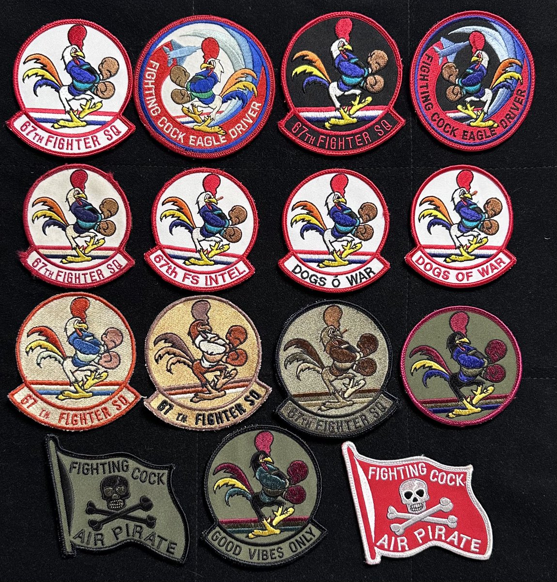 lukegetsno's tweet photo. 67th Fighter Squadron “Fighting Cocks”
日付ネタではありませんが…昨日の続きで
67FSのパッチを並べてみました🐔
1枚目はバリエーションですが67FSのコレクション数が多いので2枚目からは2001年から2018年までパッチに年号が入ってるものをピックアップしてみました🦅
#パッチセラピー https://t.co/UaUPuLj5fp