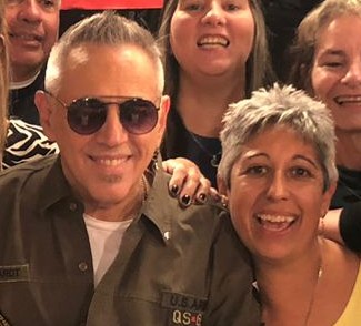 AimaraRea's tweet photo. Celebro la magia de coincidir en este plano. Feliz cumple @alelernerok Te quiero infinito https://t.co/7WYINOAqLh