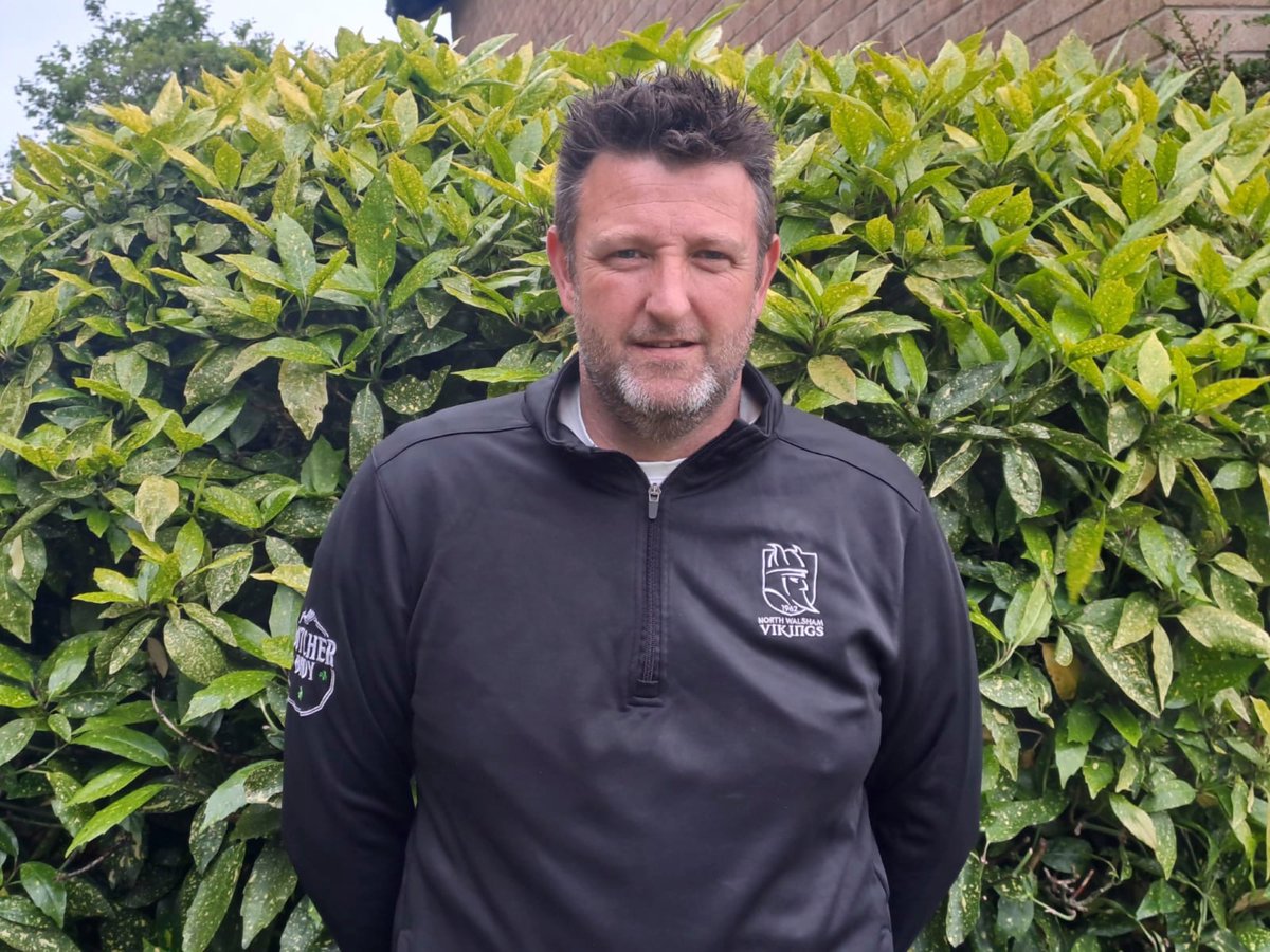 Our new #Vikings team manager is Simon Locke who takes over from Kim Hooker. He said: “10 years ago, I came to watch the Vikings at Scottow and fell in love with the atmosphere, support and whole environment of the club.” walshamvikings.club/new-manager-fo…
#rugby #coyv #Norfolk #sport