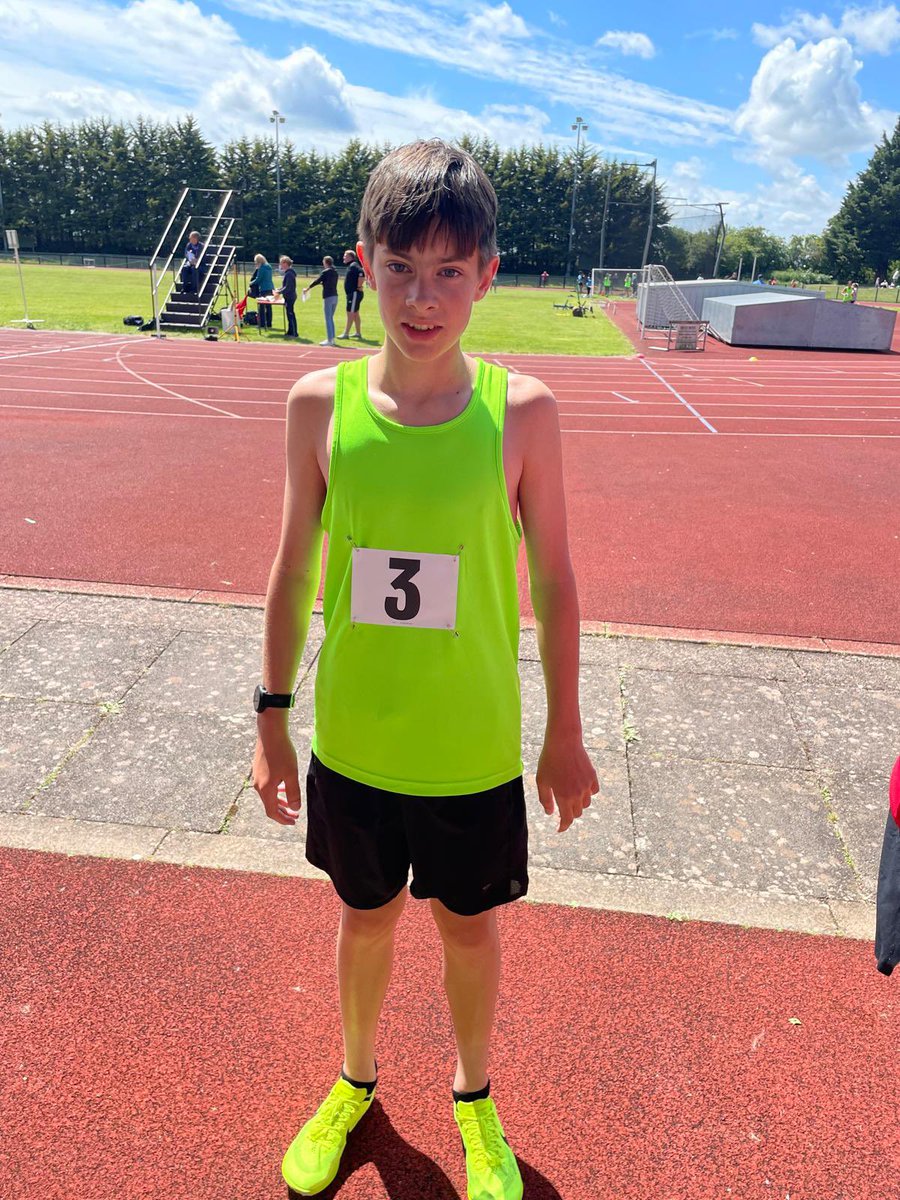 PE_Campion's tweet photo. Congratulations W. Combstock on coming 5th in the 800m ESAA County Champs #proudtobecampion https://t.co/d1BUmRgTYZ
