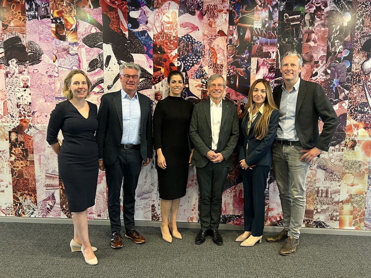 Myriam Chalabi (@myriamchalabi) on Twitter photo What a week it has been for #neoadjuvant #immunotherapy <a href="/NKI_nl/">The Netherlands Cancer Institute</a> . Discussing, working together and having fun with some of the greatest minds in the field across tumor types is an honor and a privilege! <a href="/lab_kok/">MarleenKokLab</a> <a href="/ProfCUBlankNKI/">Christian Blank</a> <a href="/HaanenJohn/">John Haanen</a> <a href="/MichvdHeijden/">Michiel van der Heijden</a> #tinacascone What a week it has been for #neoadjuvant #immunotherapy <a href="/NKI_nl/">The Netherlands Cancer Institute</a> . Discussing, working together and having fun with some of the greatest minds in the field across tumor types is an honor and a privilege! <a href="/lab_kok/">MarleenKokLab</a> <a href="/ProfCUBlankNKI/">Christian Blank</a> <a href="/HaanenJohn/">John Haanen</a> <a href="/MichvdHeijden/">Michiel van der Heijden</a> #tinacascone