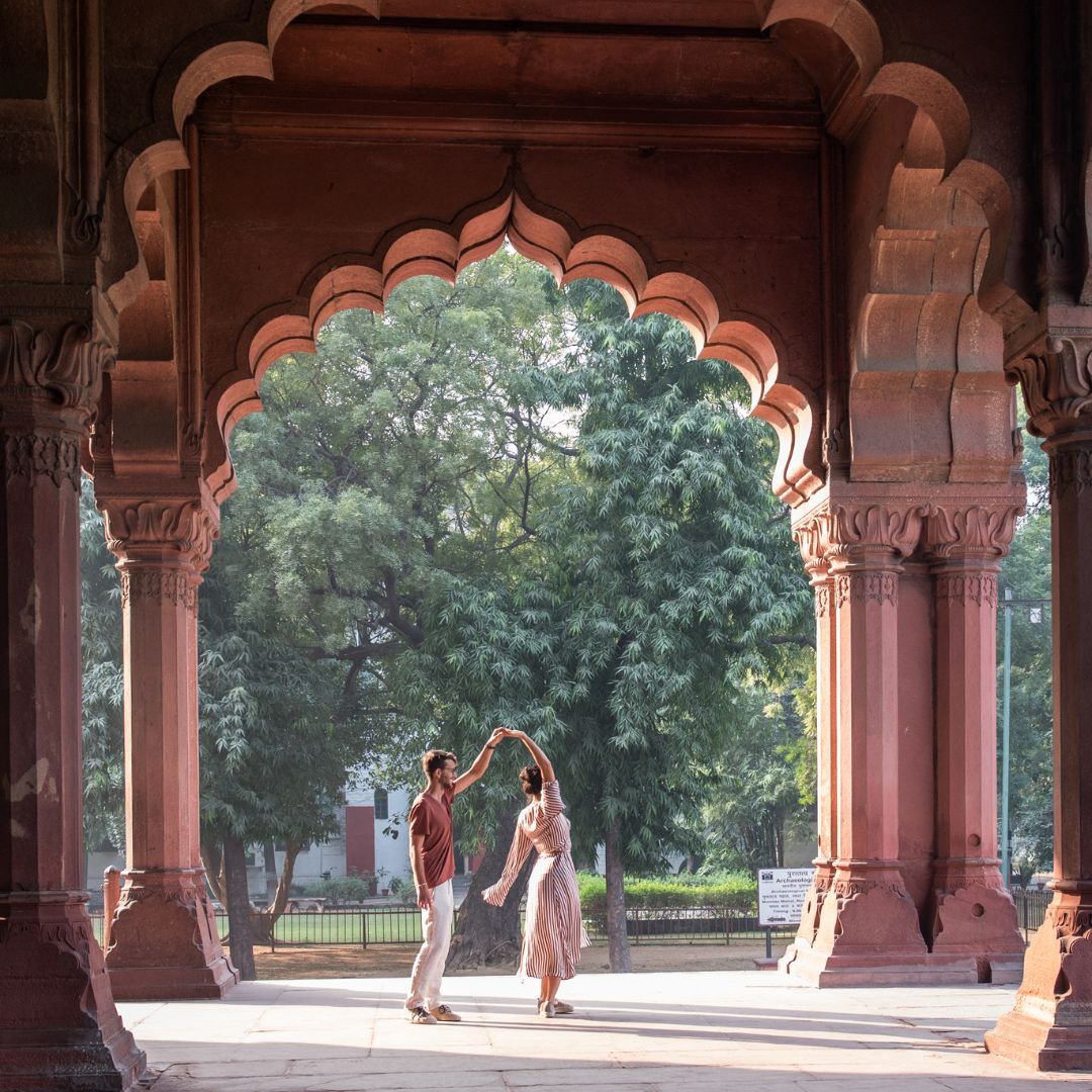 #Findyourshangrila

𝙄𝙣 𝙩𝙝𝙚 𝙨𝙝𝙖𝙙𝙤𝙬 𝙤𝙛 𝙩𝙞𝙢𝙚𝙡𝙚𝙨𝙨 𝙗𝙚𝙖𝙪𝙩𝙮, 𝙩𝙝𝙚𝙮 𝙩𝙬𝙞𝙧𝙡, 𝙖𝙨 𝙡𝙤𝙫𝙚 𝙙𝙖𝙣𝙘𝙚𝙨 𝙩𝙝𝙧𝙤𝙪𝙜𝙝 𝙩𝙝𝙚 𝙖𝙜𝙚𝙨.      

#Shangrilanewdelhi #Shangrila