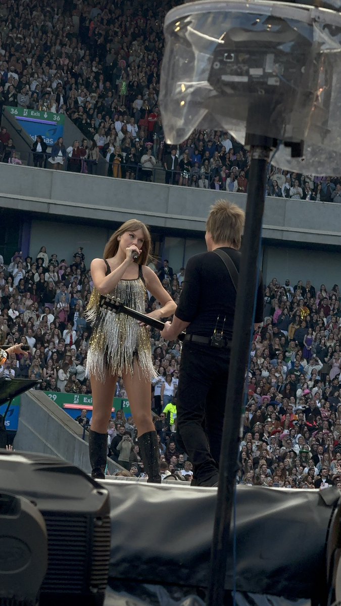 Mia 🤍 tweet media