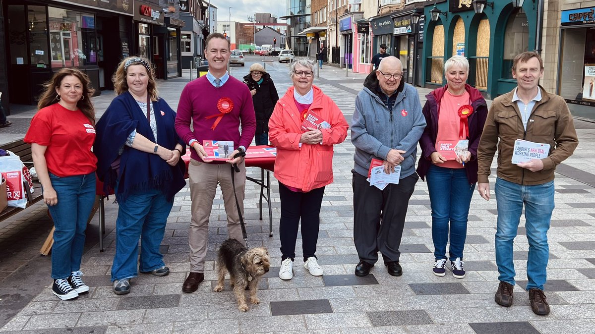 ChrisMcDonaldMP's tweet photo. I’m in Stockton enjoying the sunshine and having some great conversations with people. I’ve been hearing their thoughts on the issues important to them.

The market is bustling with lots on offer and families are enjoying the good weather.

Stockton is perfect on a day like this. https://t.co/gaIVKuFcJc