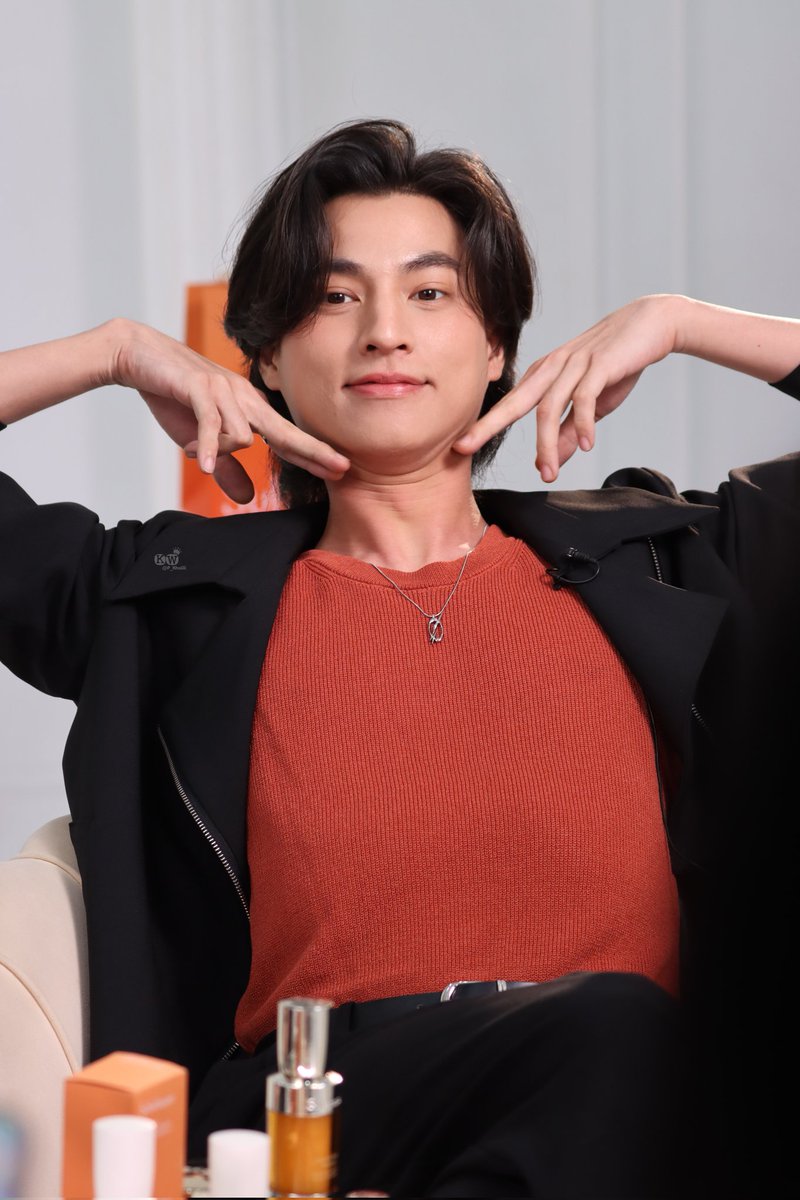 P_KHAIIII's tweet photo. พร้อมแน้วววววววววววววว

SULWHASOO MOMENT GULF 
#Sulwhasoo66xGulf
#gulfkanawut
@gulfkanawut https://t.co/WiuOQSIsE3
