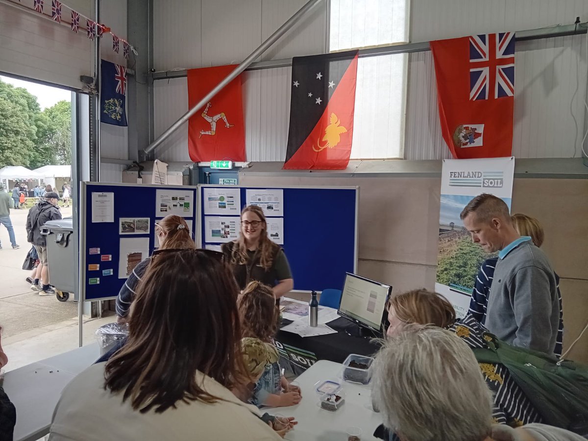 FenlandSoil's tweet photo. We've just delivered our first edible soil demo at #OpenFarmWeekend at Park Farm Thorney!

We're learning all about soil formation by building edible profiles. Come see us today or tomorrow 10-4, PE6 OTF

@mhssly @lucysly_ https://t.co/5WKEE6RBZw