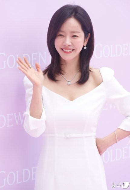 k_dramaindo_'s tweet photo. #HanJiMin bintangi drama #MoreBeautifulThanHeaven
Bekerjasama kembali dengan PD Kim Seok Yeon #LightInYourEyes #BehindYourTouch
https://t.co/jdakXkqJGG https://t.co/sFcboQt5bw