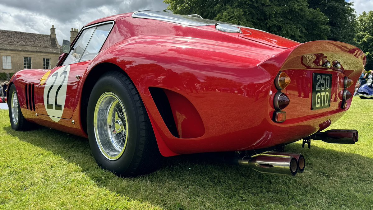 Scott Bateman MBE tweet media