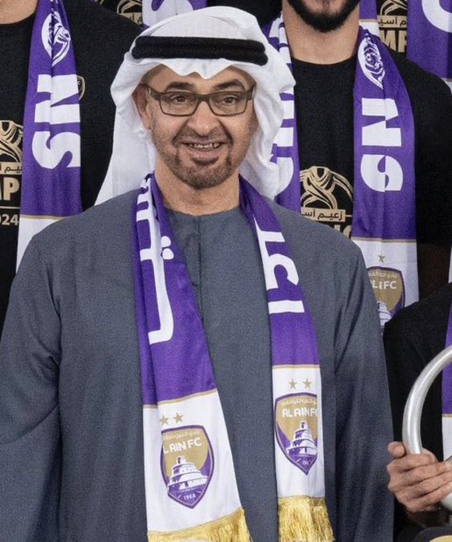 bumahra13's tweet photo. من اللحظات الخالدة و المشرقه في تاريخ #نادي_العين 🇦🇪💜
ان تصنع فرحه لقائد الوطن .. هذا هو الانجاز الاعظم و الاجمل  #الامارات #العين 🇦🇪💜 عساها فرحه دايمه سيدي #فرحة_بوخالد 🇦🇪💜 https://t.co/Pbz6ObB2pg