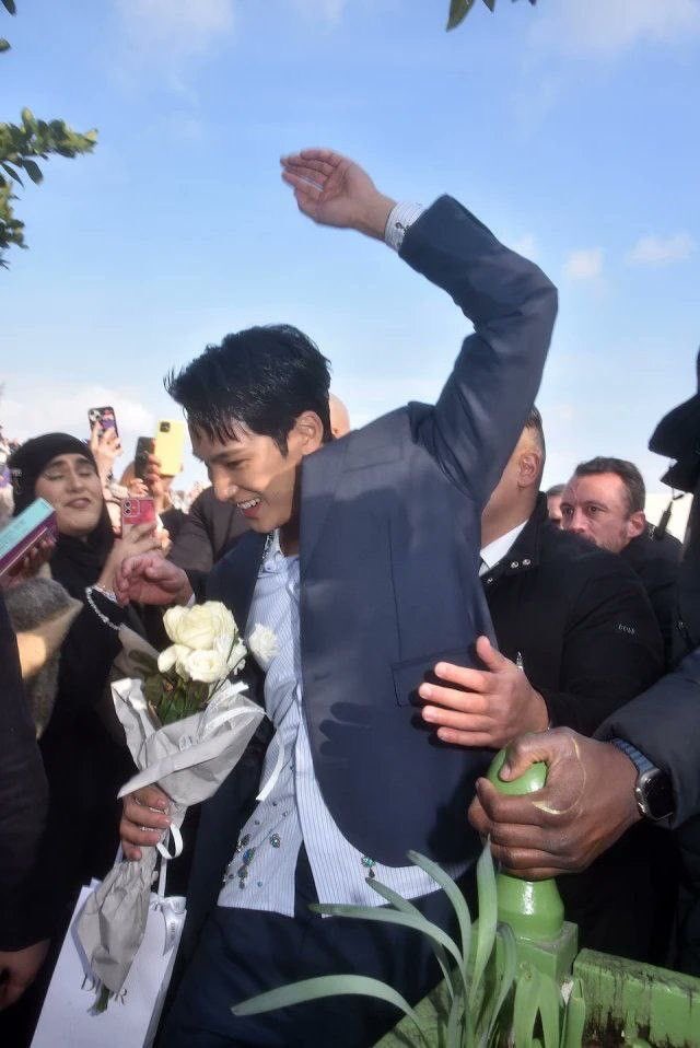 on (y)our wedding day.