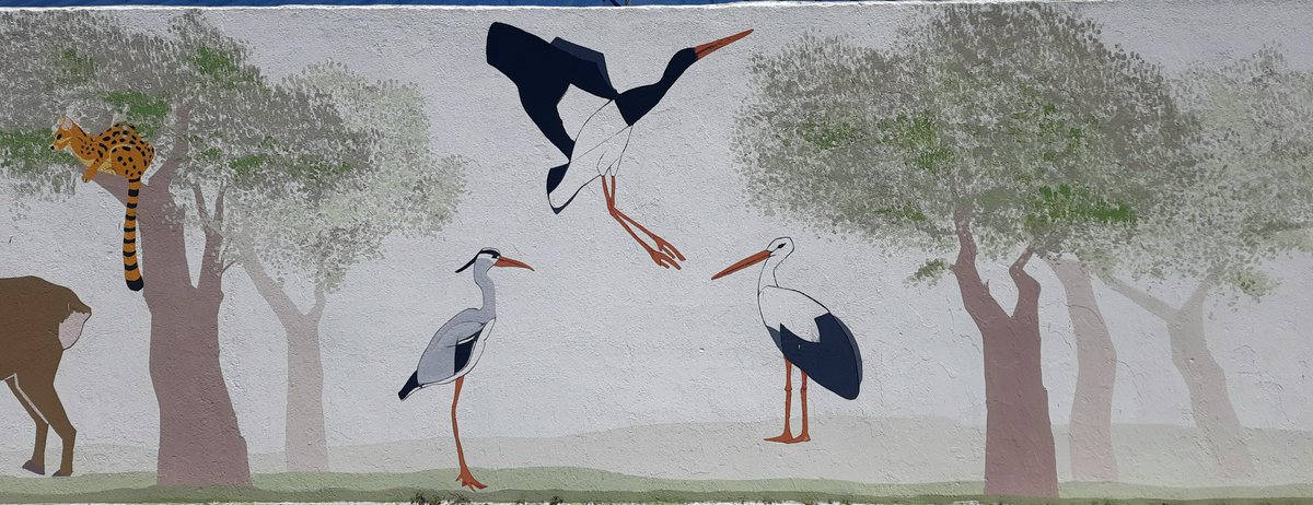 felipe_cep's tweet photo. Si mañana pasáis por el cole a votar, acercaos a contemplar el estupendo mural que Sol, nuestra Técnico Educativa y licenciada en Bellas Artes, ha pintado con la ayuda de los alumnos. https://t.co/7e8AoXSJuU