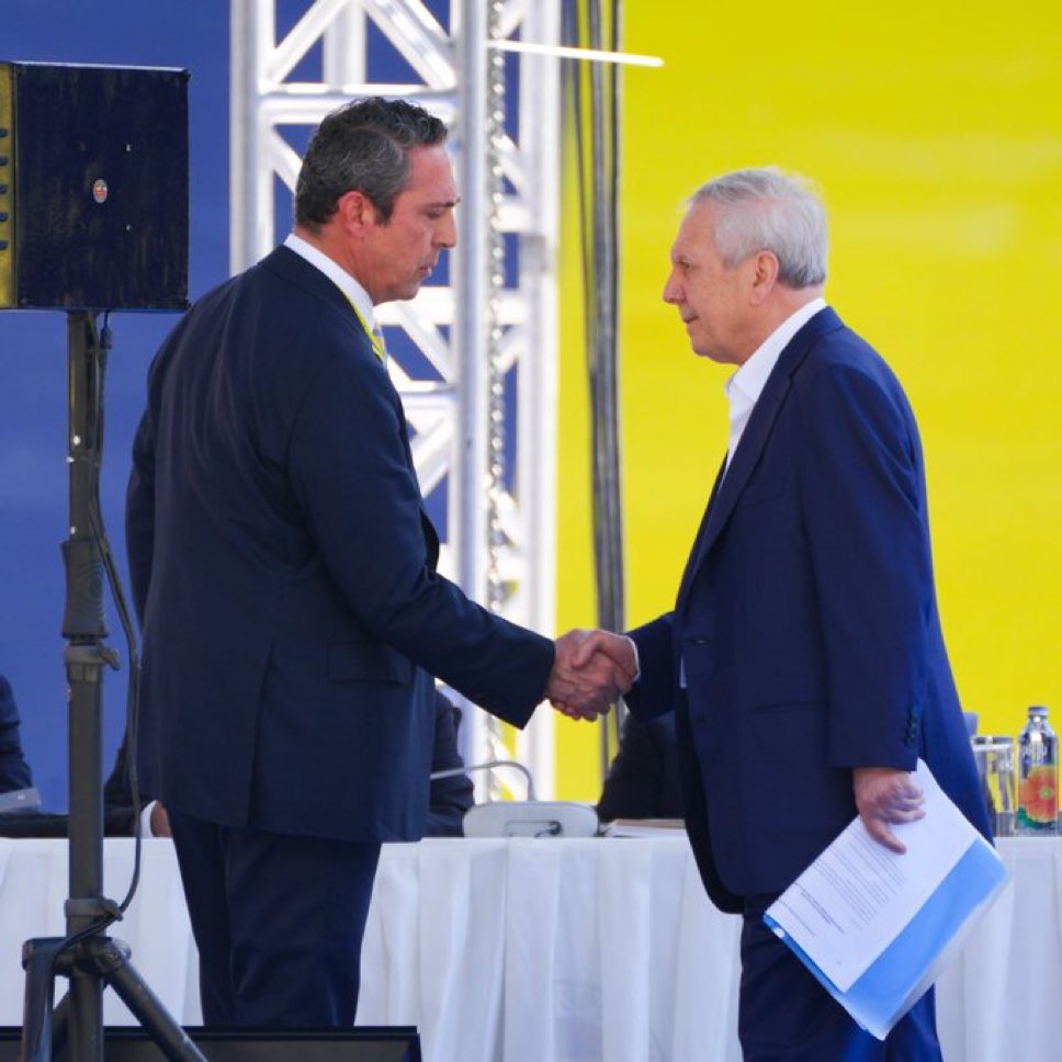 Aziz Yıldırım ve Ali Koç, gönül isterdi iki adayın desteğiyle başkan Acun Ilıcalı olsun. Değişim şart.