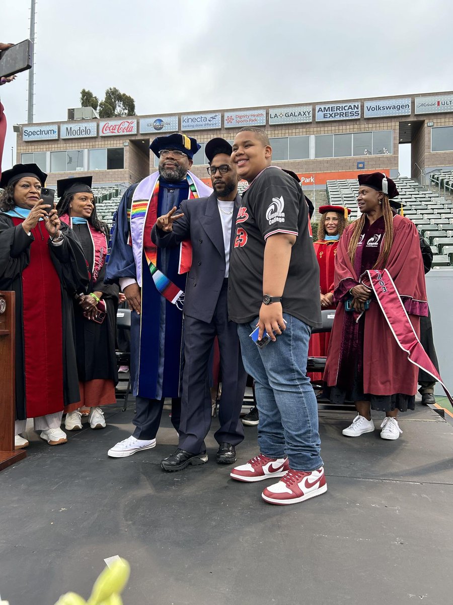 Dr. Keith Curry #EquityAvengers #RealCollegePrez tweet media