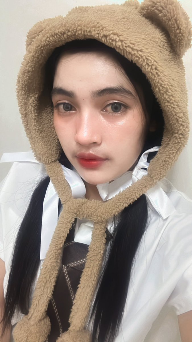 rinrin_2107's tweet photo. saya mohon ampun kakanda🙇🏻‍♂️
bonus 1 poto walau ekpresinya sama aja hehe😏

#ENSD #ENGENESelcaDay #ENHYPEN #HEESEUNG #ENHYPEN_HEESEUNG  @ENHYPEN @ENHYPEN_members https://t.co/Lx9GJPvXnq
