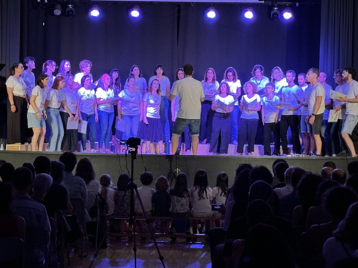 Ins. Poeta Maragall tweet media