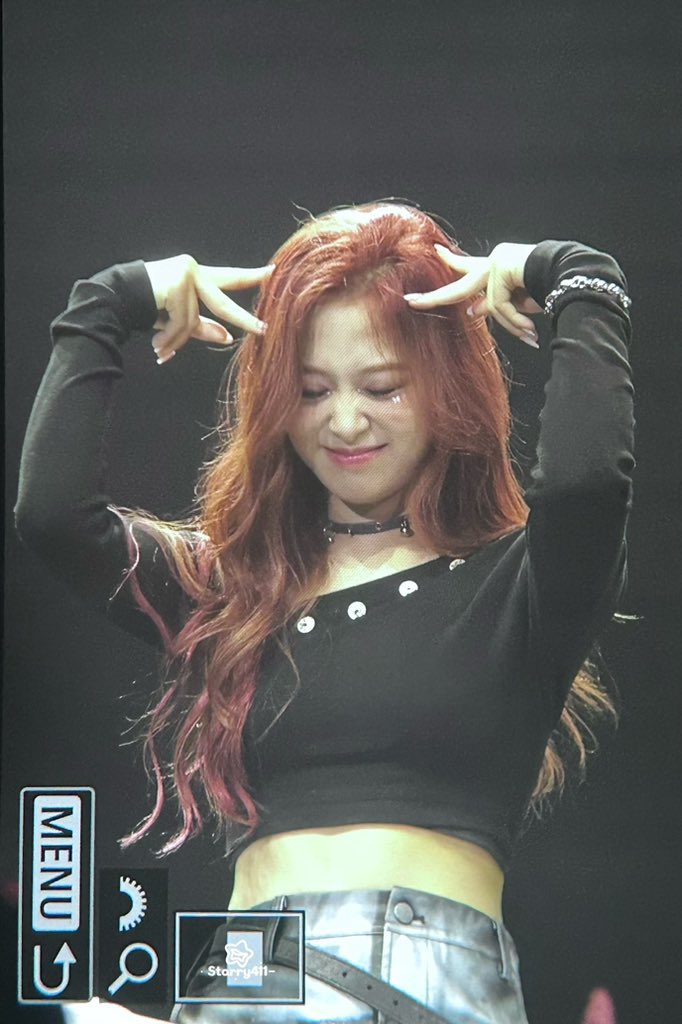 AHYVTEAM's tweet photo. BABY                        MONSTER

AHYEON SHINES ON JAKARTA
#AHYEON #아현 https://t.co/a07UrNQnom