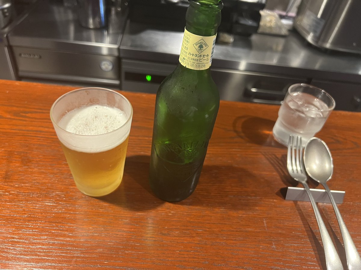 nB2eoaBboE62148's tweet photo. 咖喱散歩
北千住
「DEVIL CURRY」さん
前回はデビルカレースペシャルだったので、今回はインドカレーにしました
辛いのは得意じゃないのにここのカレーは食べれる
不思議現象です
辛いだけじゃなくしっかり旨みを感じられるカレー
ごちそうさまでした
#DEVILCURRY https://t.co/DxPnMWwvn7
