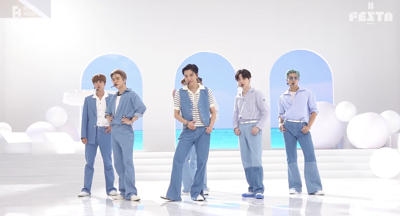 BTS Updates, News & Charts ⁷ on X: 