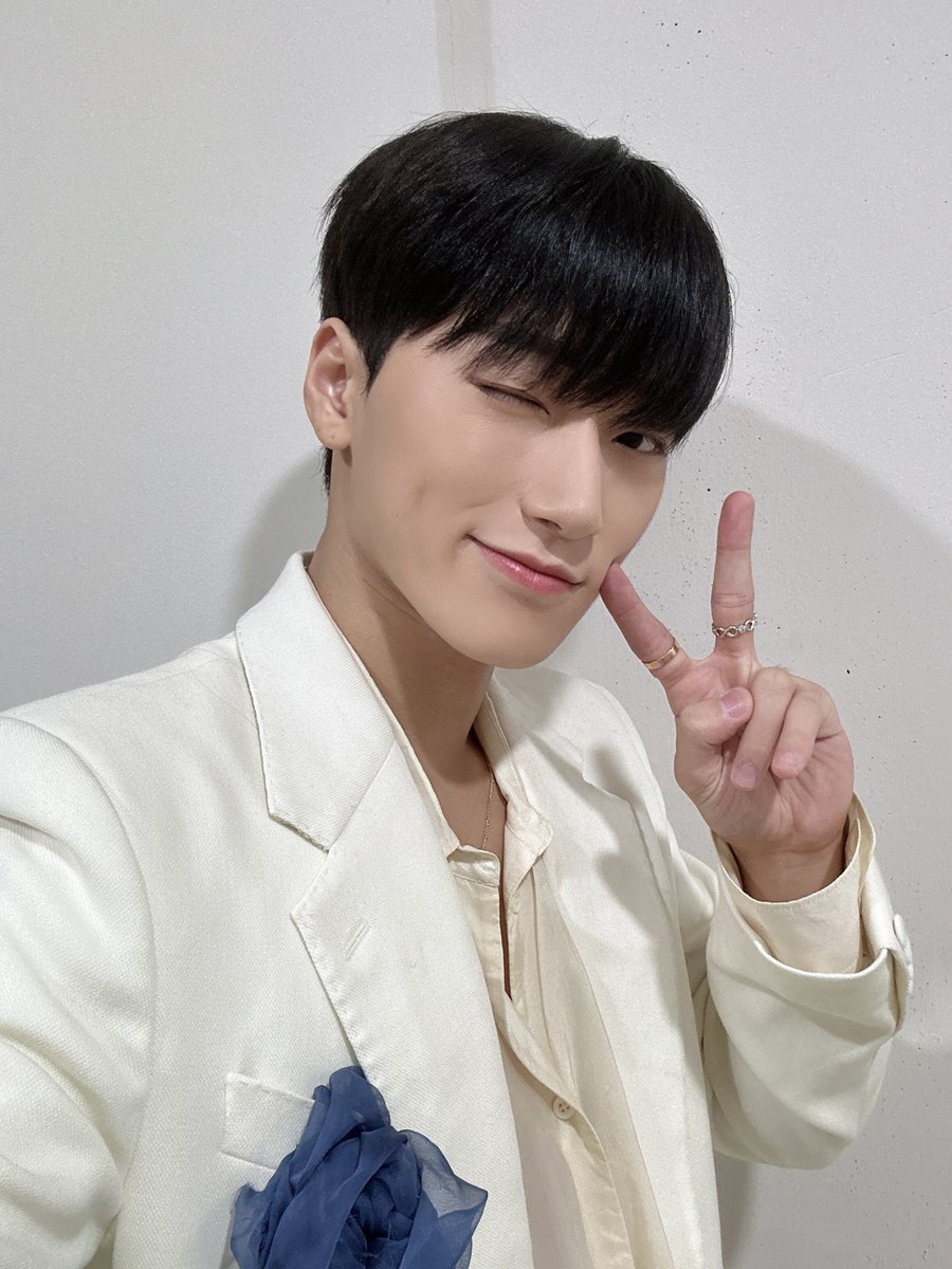 [#산] 🤍
#ATEEZ #에이티즈