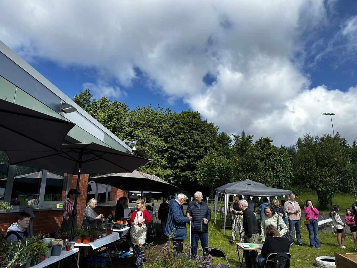 _stcolumba's tweet photo. Great morning at the Garden Party. Well done to pupils and staff who organised the event and thank you to all who joined us! 
@SClpl @SGlobalgroup @SCHS_Art_Design @schs_hwb https://t.co/Te7iAOEtHJ