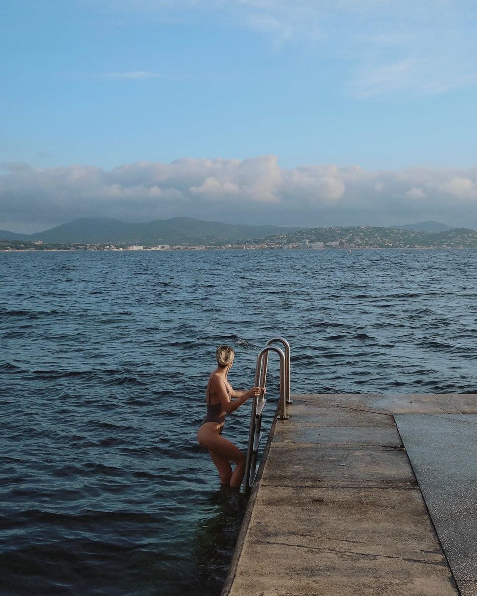frrivieraguide's tweet photo. meryldenis in St Tropex #sttropez #sainttropez #sttrop #sainttrop @thisissttropez #frenchriviera 2/2 https://t.co/tbFzfgiMM1