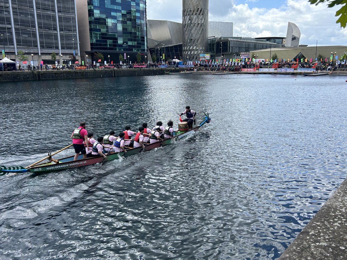 44ian's tweet photo. Big race day today and the weather is looking good, get down to Salford quays for the Chinese dragon boat festival It’s @NorthernCareAlliance #RoyalOldhamHospital https://t.co/8Hr6iW76vc