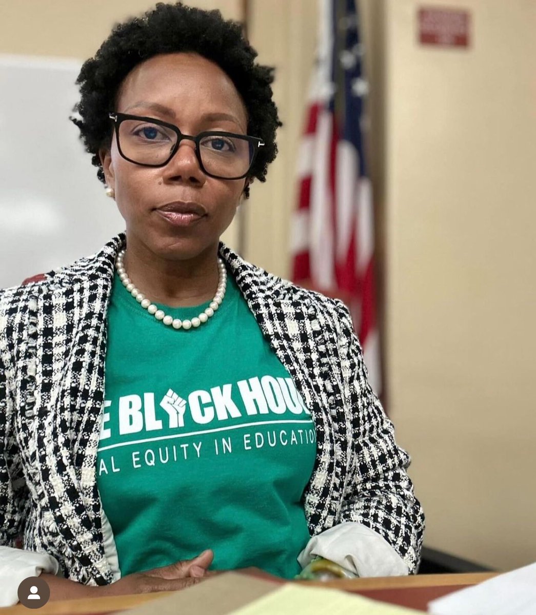 CICLinksInc's tweet photo. Join us in celebrating two of our Channel Islands (CA) Chapter members for their recent Stellar Achievements. 
Dr. Letitia T. Bradley &amp; Dr. Charlotte A. Gullap-Moore, a board certified Nurse Practitioner. 

#LinksInc 
#WALinks 
#CICLinks https://t.co/FzjfECRgGI