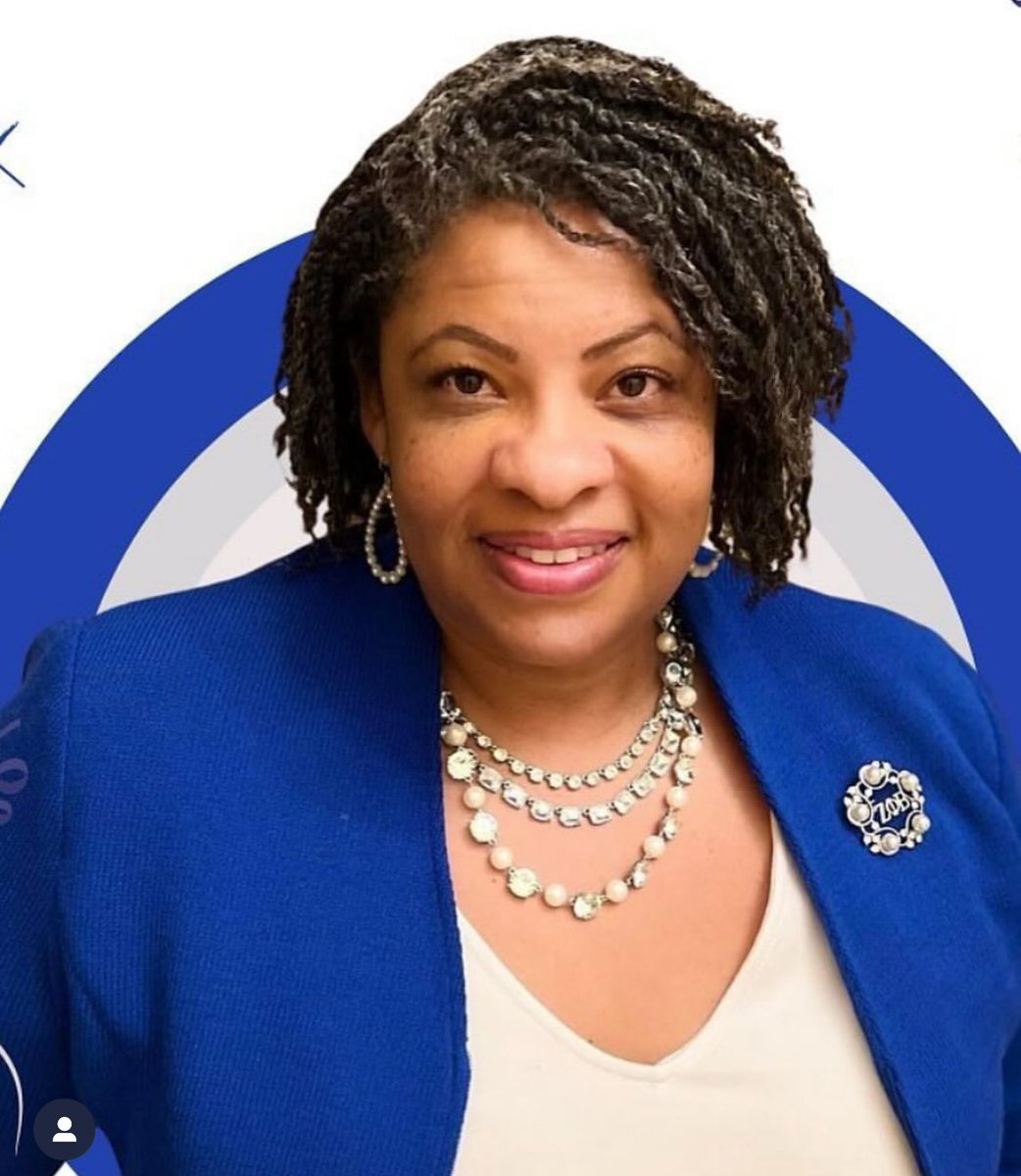 CICLinksInc's tweet photo. Join us in celebrating two of our Channel Islands (CA) Chapter members for their recent Stellar Achievements. 
Dr. Letitia T. Bradley &amp; Dr. Charlotte A. Gullap-Moore, a board certified Nurse Practitioner. 

#LinksInc 
#WALinks 
#CICLinks https://t.co/FzjfECRgGI