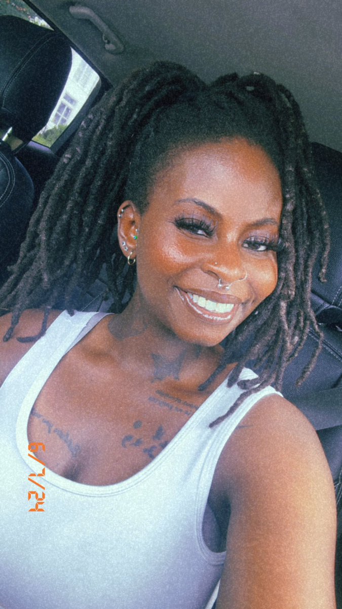 oneof1_c's tweet image. way better than the hype 😘 #IPromise #madewithfentanyl ✨