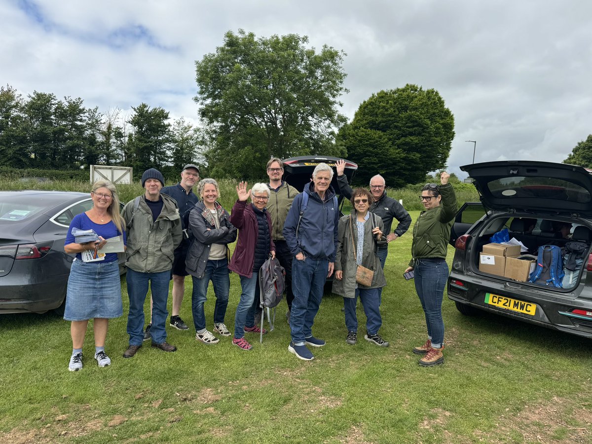 SDevonPrimary's tweet image. Amazing turnout to get @CarolineVoaden’s new leaflet out to Brixham. So much determination to elect South Devon’s first non-Conservative MP in 100 years. #VoteVoaden
