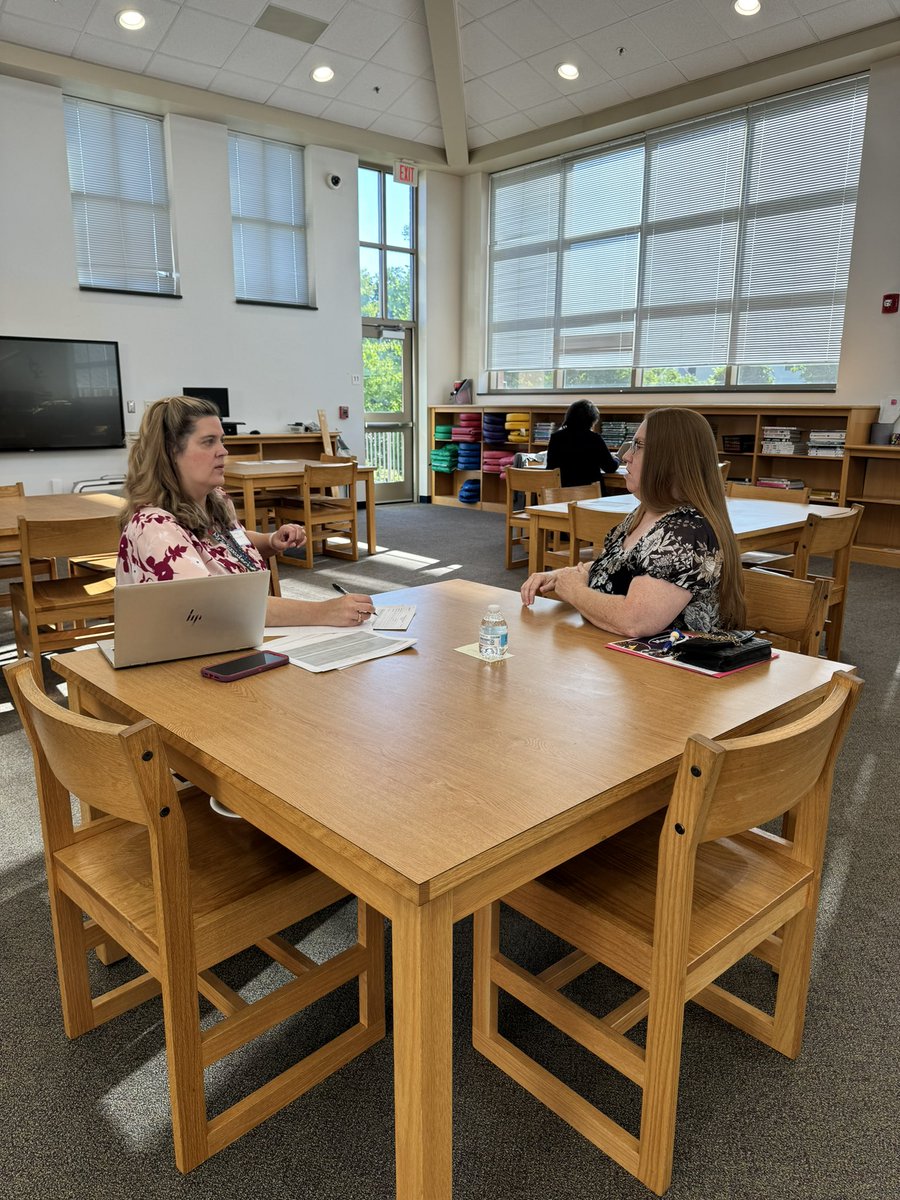 SCPSchools's tweet image. Join us today at Stafford Elementary School, for our Job Fair! @SCPS_HR is here until 12 p.m., ready to interview candidates for licensed teaching positions, substitute teachers, and paraprofessionals. Don&apos;t miss this opportunity to join #TeamStafford! #ExcelTogether