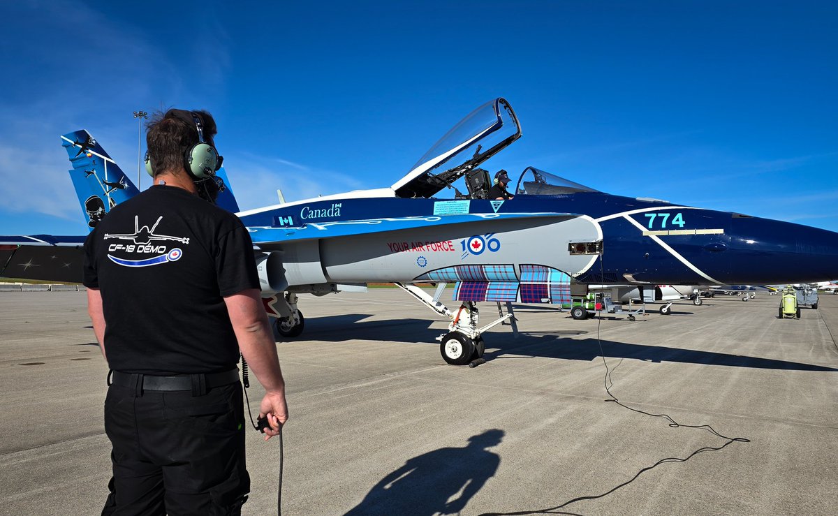#Michigan we're getting ready for the Selfridge ANGB Open House &amp; Air Show this weekend! Come celebrate the RCAF Centennial with us! Showtime at 1130. #CF18Demo #RCAF100