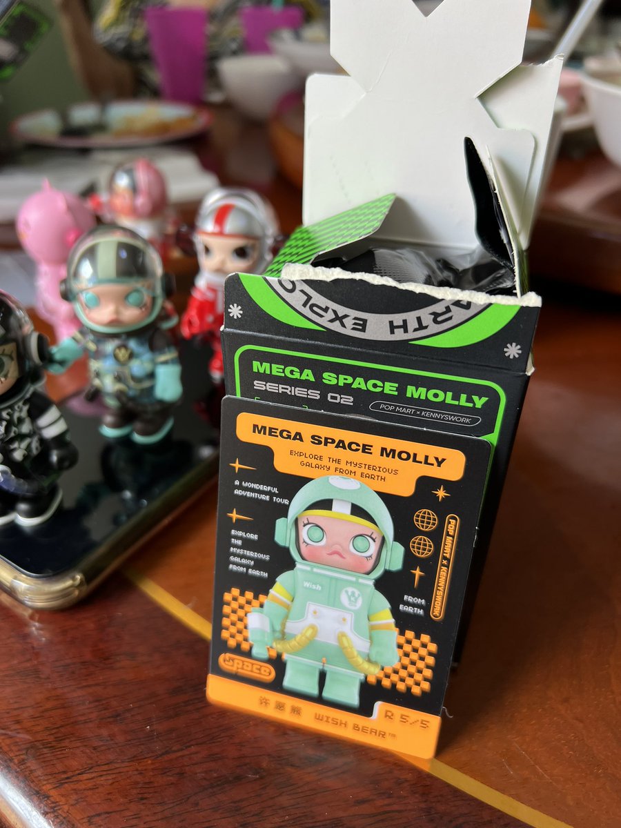 casetifyth's tweet photo. 990฿ เช็คการ์ด พร้อมส่ง  #ขาย #ขายmollyspace #arttoy #ขายarttoy #popmartthailand #popmartth #ตลาดarttoy #ตลาดนัดarttoy https://t.co/e1xOQfsPqS