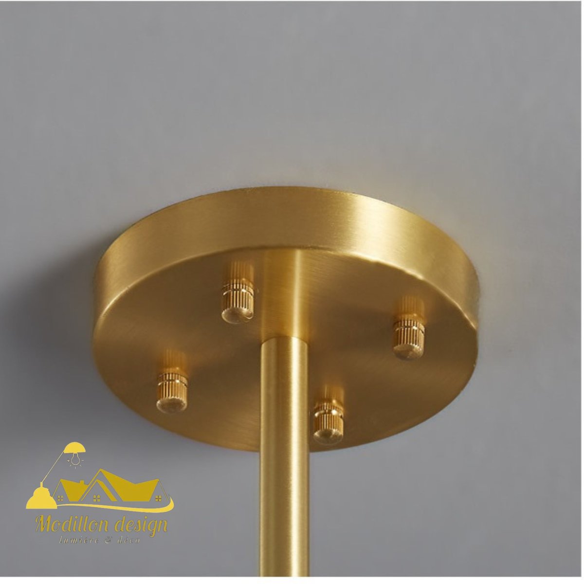 modillondesign's tweet image. Illuminez votre intérieur avec le style et l&apos;élégance du Lustre en Laiton Artistique de #ModillonDesign. Un design inspiré par la nature, parfait pour chaque pièce de la maison. Visitez notre showroom et laissez la lumière transformer votre espace! ✨🏡 #DécoDesign #LustreModerne