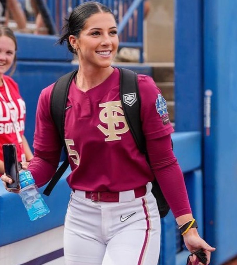 Campus Cuties tweet media